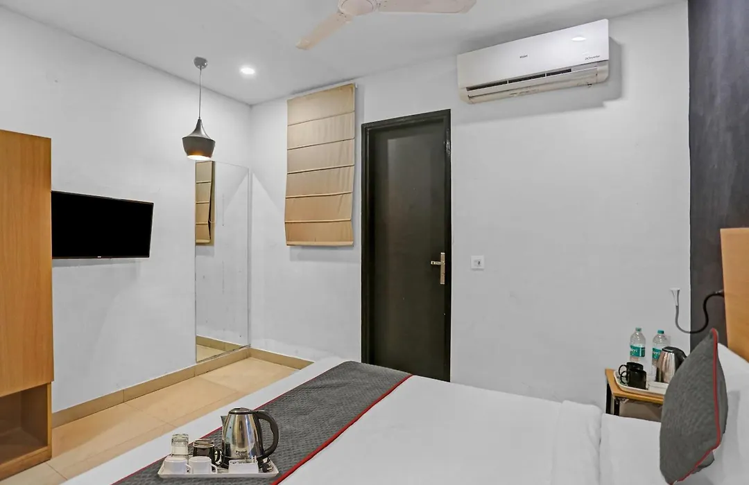 Townhouse Nangal Raya Pankha Road-1